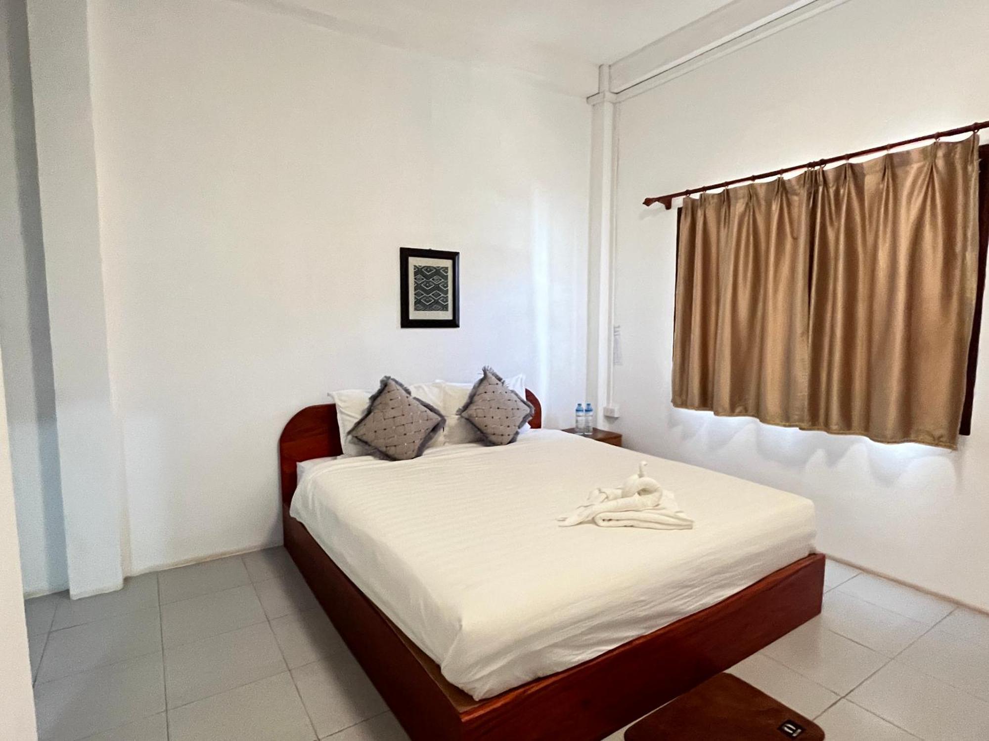 Sanhak Guesthouse 1 Ban Nahin-Nai Eksteriør billede